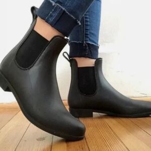 Sam Edelman Black Chelsea Rain Ankle Boots